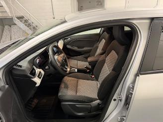 Renault Clio  picture 8