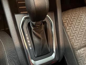 Renault Clio  picture 13