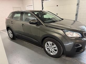 Unfallwagen Peugeot 3008  2018/3