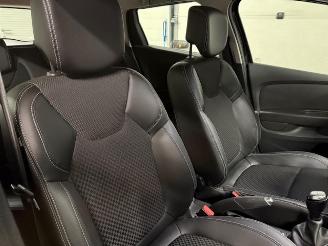 Renault Clio  picture 12