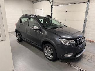 Avarii autoturisme Dacia Sandero  2017/12