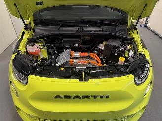 Abarth 595  picture 30