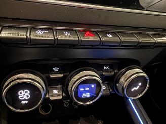 Renault Clio  picture 19
