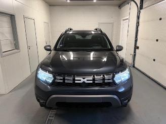 Dacia Duster  picture 2