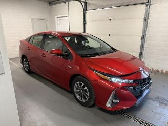 Damaged car Toyota Prius  2018/11