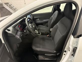 Dacia Sandero  picture 9