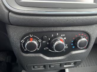 Dacia Lodgy 1.2 85kw picture 12