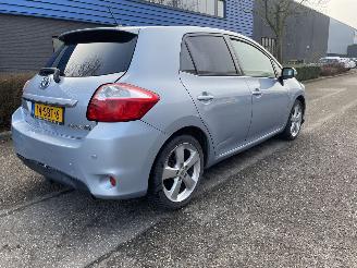 Toyota Auris 1.8 hybrid EXE picture 3