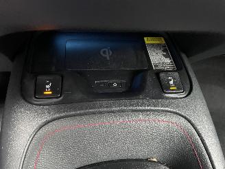 Toyota Corolla 1.8 hybrid picture 10