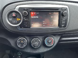 Toyota Yaris 5 drs airco picture 13