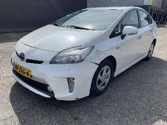 Toyota Prius 1.8 plug in hybrid picture 6