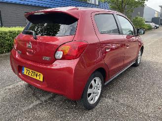 damaged passenger cars Mitsubishi Space-star 1.0 5DRS 2013/6