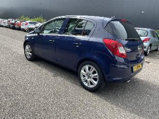Coche accidentado Opel Corsa 1.2 5drs cosmo 2014/10