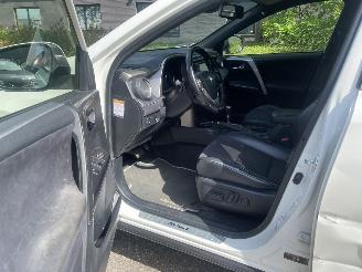 Toyota Rav-4 2.5 hybrid picture 19