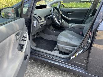 Toyota Prius 1.8 hybrid picture 10