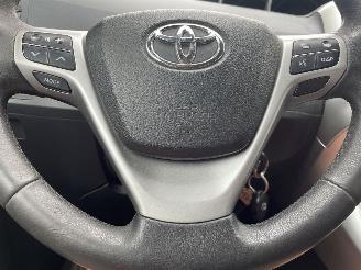 Toyota Verso 1.8 7pers picture 11