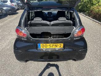 Toyota Aygo 5drs airco nav. picture 13