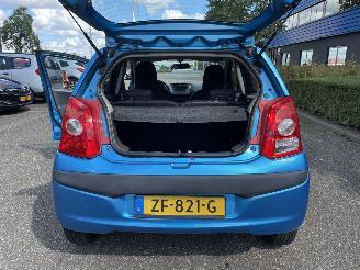 Nissan Pixo 1.0 airco 5drs picture 12