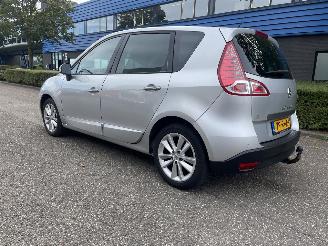 Auto incidentate Renault Scenic 2.0 Aut. 2011/4