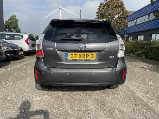 Toyota Prius 1.8 hybrid plus 7pers picture 3