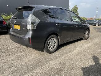 Toyota Prius 1.8 hybrid plus 7pers picture 4