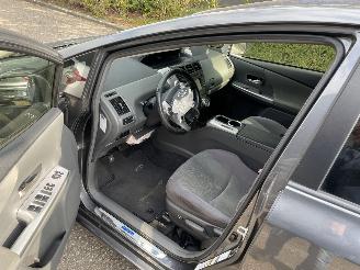 Toyota Prius 1.8 hybrid plus 7pers picture 9