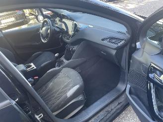 Peugeot 208 1.2 5drs picture 11