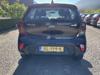 Kia Picanto 5drs picture 6