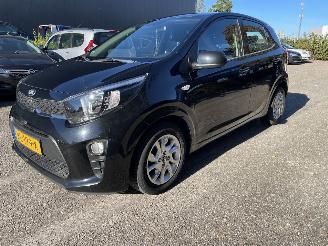 Auto incidentate Kia Picanto 5drs 2017/12