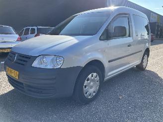 Volkswagen Caddy 1.4 benz. 5pers picture 2