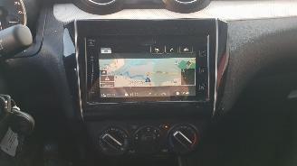 Suzuki Swift  picture 13