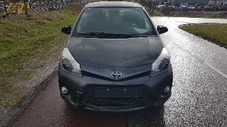 Toyota Yaris 1.5 FULL HYBRID DYNAMIC picture 10