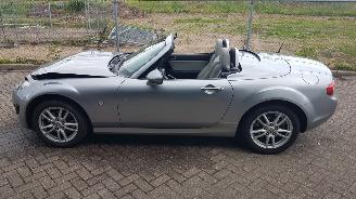 Mazda MX-5 HARDTOP picture 16