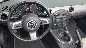 Mazda MX-5 HARDTOP rijdt nieuw picture 23