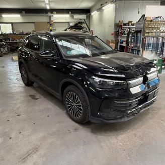 Volkswagen Tiguan  picture 1