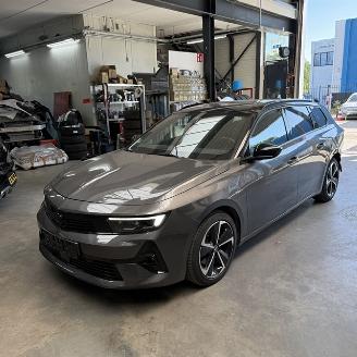 Opel Astra  picture 1