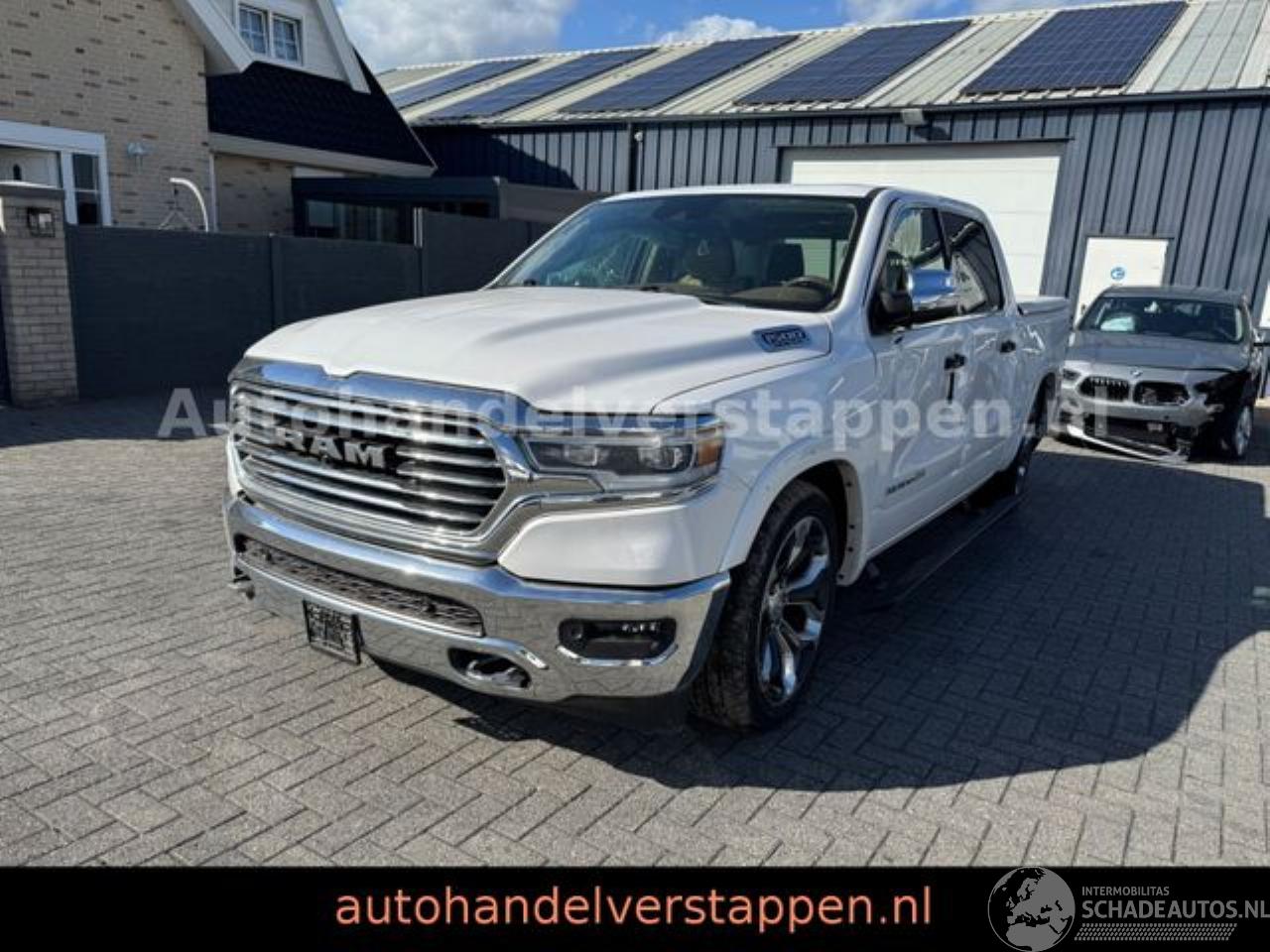 Dodge Ram 1500 Longhorn 5.7L HEMI V8 Pano Airsuspen