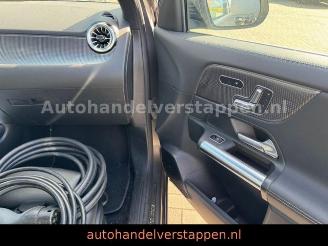 Mercedes EQA 300 4Matic Luxery line picture 14