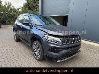 uszkodzony samochody osobowe Jeep Compass 1.3l T4-PHEV 177kW Summit Automatik 4WD 2024/7