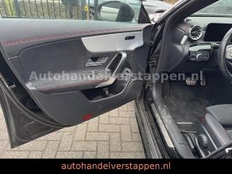 Mercedes Cla-klasse 250e Shooting Brake AMG Night-Paket picture 18