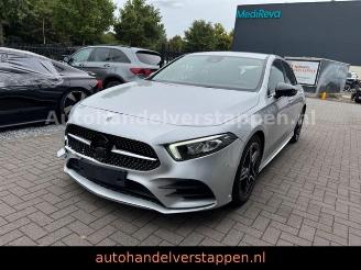 uszkodzony samochody osobowe Mercedes A-klasse  2020/7