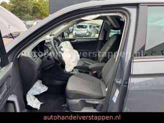 Volkswagen Tiguan 2.0TDI Life R-Cam DAB+ LED picture 15