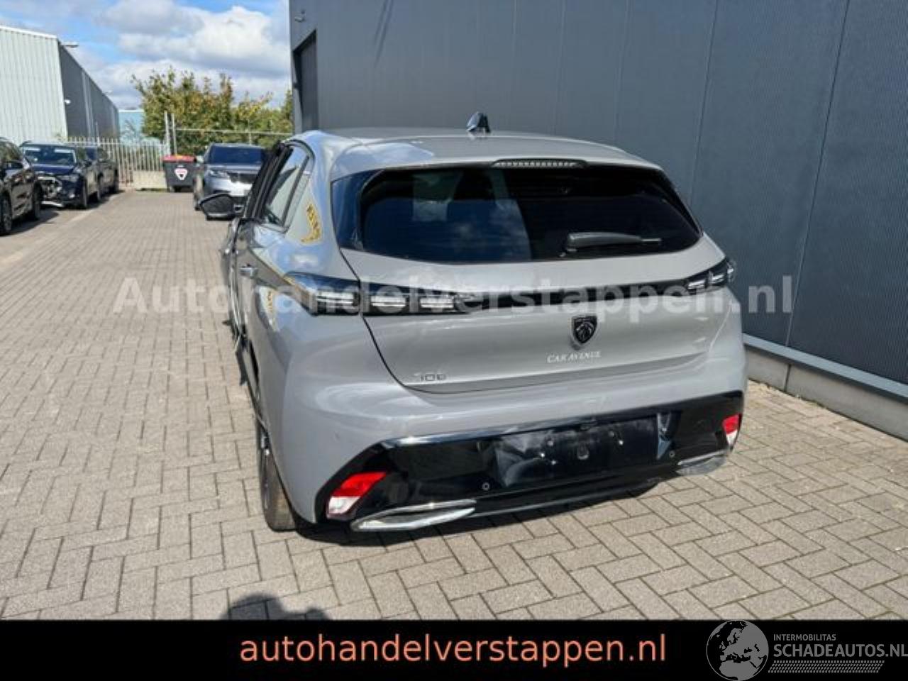 Peugeot 308 III Allure AUTO 96 kW Blue-HDI FAP