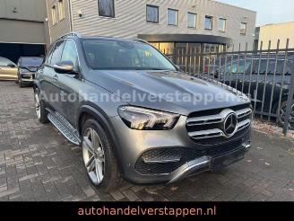 Vaurioauto  passenger cars Mercedes GLE 350 de 4MATIC 235KW Sportpaket Panorama 2022/2