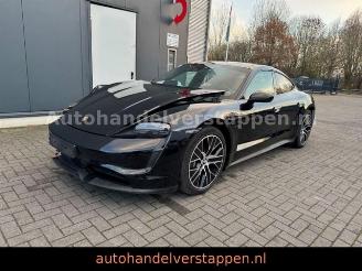 uszkodzony samochody osobowe Porsche Taycan 350KW Panorama-Glasdach Leder 20zoll 2021/10