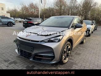 Coche accidentado Cupra Tavascan 210 kW Endurance 82KWH VOLL 2025/2