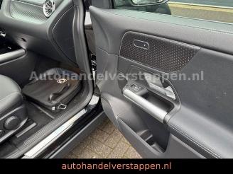 Mercedes EQA 300 4Matic 168KW CAM NAVI+ LED picture 20