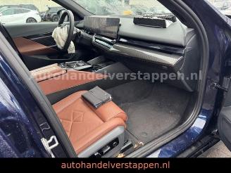BMW i5 Touring 40 eDrive M Sport Pano Harman VOLL picture 26