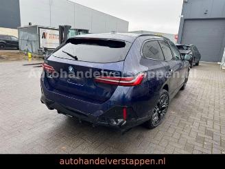 BMW i5 Touring 40 eDrive M Sport Pano Harman VOLL picture 6