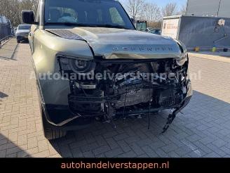 Land Rover Defender 110 X-Dynamic SE 3.0L Diesel 183KW picture 9